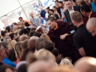 Thaye Dorje, His Holiness the 17th Gyalwa Karmapa, visits the London Diamond Way Buddhist Centre. Photo: Tokpa Korlo.