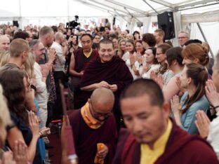 Thaye Dorje, His Holiness the 17th Gyalwa Karmapa, visits the London Diamond Way Buddhist Centre. Photo: Tokpa Korlo.