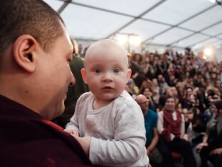 Thaye Dorje, His Holiness the 17th Gyalwa Karmapa, visits the London Diamond Way Buddhist Centre. Photo: Tokpa Korlo.