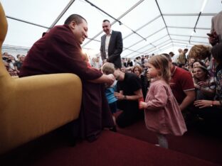 Thaye Dorje, His Holiness the 17th Gyalwa Karmapa, visits the London Diamond Way Buddhist Centre. Photo: Tokpa Korlo.