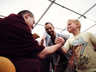 Thaye Dorje, His Holiness the 17th Gyalwa Karmapa, visits the London Diamond Way Buddhist Centre. Photo: Tokpa Korlo.