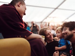 Thaye Dorje, His Holiness the 17th Gyalwa Karmapa, visits the London Diamond Way Buddhist Centre. Photo: Tokpa Korlo.