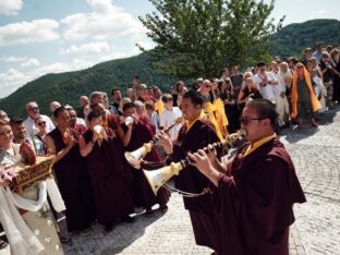 Thaye Dorje, His Holiness the 17th Gyalwa Karmapa, visits Nala Centre and Padkar Ling in the Czech Republic. Photo: Tokpa Korlo.