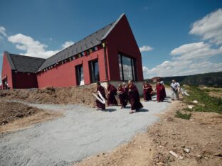 Thaye Dorje, His Holiness the 17th Gyalwa Karmapa, visits Nala Centre and Padkar Ling in the Czech Republic. Photo: Tokpa Korlo.