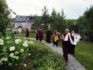 Thaye Dorje, His Holiness the 17th Gyalwa Karmapa, visits Nala Centre and Padkar Ling in the Czech Republic. Photo: Tokpa Korlo.