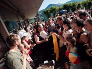 Thaye Dorje, His Holiness the 17th Gyalwa Karmapa, at the Europe Center. Photo: Tokpa Korlo.