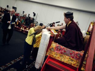 Thaye Dorje, His Holiness the 17th Gyalwa Karmapa, visits Harrogate and Manchester. Photo: Tokpa Korlo.