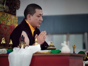 Thaye Dorje, His Holiness the 17th Gyalwa Karmapa, visits Harrogate and Manchester. Photo: Tokpa Korlo.