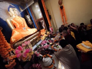 Thaye Dorje, His Holiness the 17th Gyalwa Karmapa, presided over the 2024 Kagyu Monlam in Bodh Gaya. Photo: Tokpa Korlo