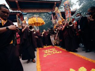 Thaye Dorje, His Holiness the 17th Gyalwa Karmapa, presided over the 2024 Kagyu Monlam in Bodh Gaya. Photo: Tokpa Korlo