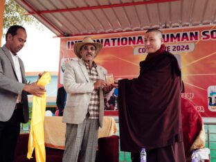 Thaye Dorje, His Holiness the 17th Gyalwa Karmapa, presided over the 2024 Kagyu Monlam in Bodh Gaya. Photo: Tokpa Korlo