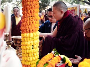 Thaye Dorje, His Holiness the 17th Gyalwa Karmapa, presided over the 2024 Kagyu Monlam in Bodh Gaya. Photo: Tokpa Korlo