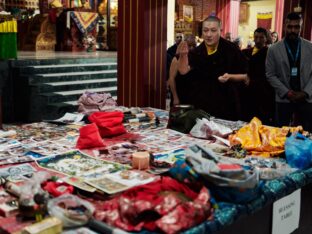 Public Meditation Course 2024 at the Karmapa International Buddhist Institute