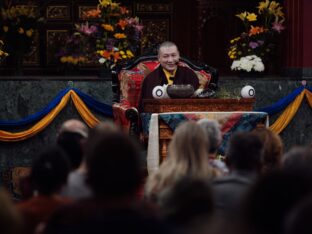 Public Meditation Course 2024 at the Karmapa International Buddhist Institute