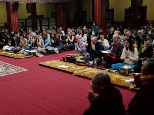 Public Meditation Course 2024 at the Karmapa International Buddhist Institute