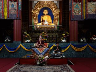 Public Meditation Course 2024 at the Karmapa International Buddhist Institute