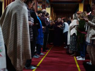 Public Meditation Course 2024 at the Karmapa International Buddhist Institute