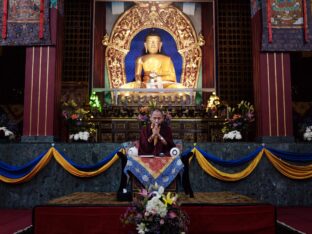 Public Meditation Course 2024 at the Karmapa International Buddhist Institute