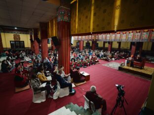 Public Meditation Course 2024 at the Karmapa International Buddhist Institute. Photo: Tokpa Korlo