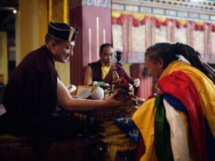 Public Meditation Course 2024 at the Karmapa International Buddhist Institute. Photo: Tokpa Korlo