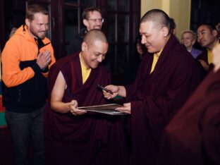 Public Meditation Course 2024 at the Karmapa International Buddhist Institute. Photo: Tokpa Korlo