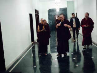 Public Meditation Course 2024 at the Karmapa International Buddhist Institute. Photo: Tokpa Korlo