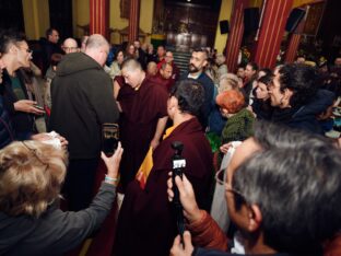 Public Meditation Course 2024 at the Karmapa International Buddhist Institute. Photo: Tokpa Korlo