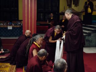 Public Meditation Course 2024 at the Karmapa International Buddhist Institute. Photo: Tokpa Korlo