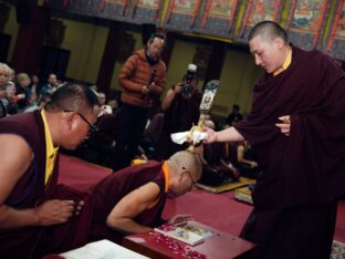 Public Meditation Course 2024 at the Karmapa International Buddhist Institute. Photo: Tokpa Korlo