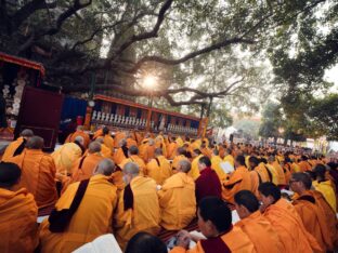 Thaye Dorje, His Holiness the 17th Gyalwa Karmapa, presided over the 2024 Kagyu Monlam in Bodh Gaya. Photo: Tokpa Korlo