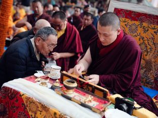 Thaye Dorje, His Holiness the 17th Gyalwa Karmapa, presided over the 2024 Kagyu Monlam in Bodh Gaya. Photo: Tokpa Korlo