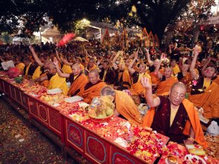 Thaye Dorje, His Holiness the 17th Gyalwa Karmapa, presided over the 2024 Kagyu Monlam in Bodh Gaya. Photo: Tokpa Korlo